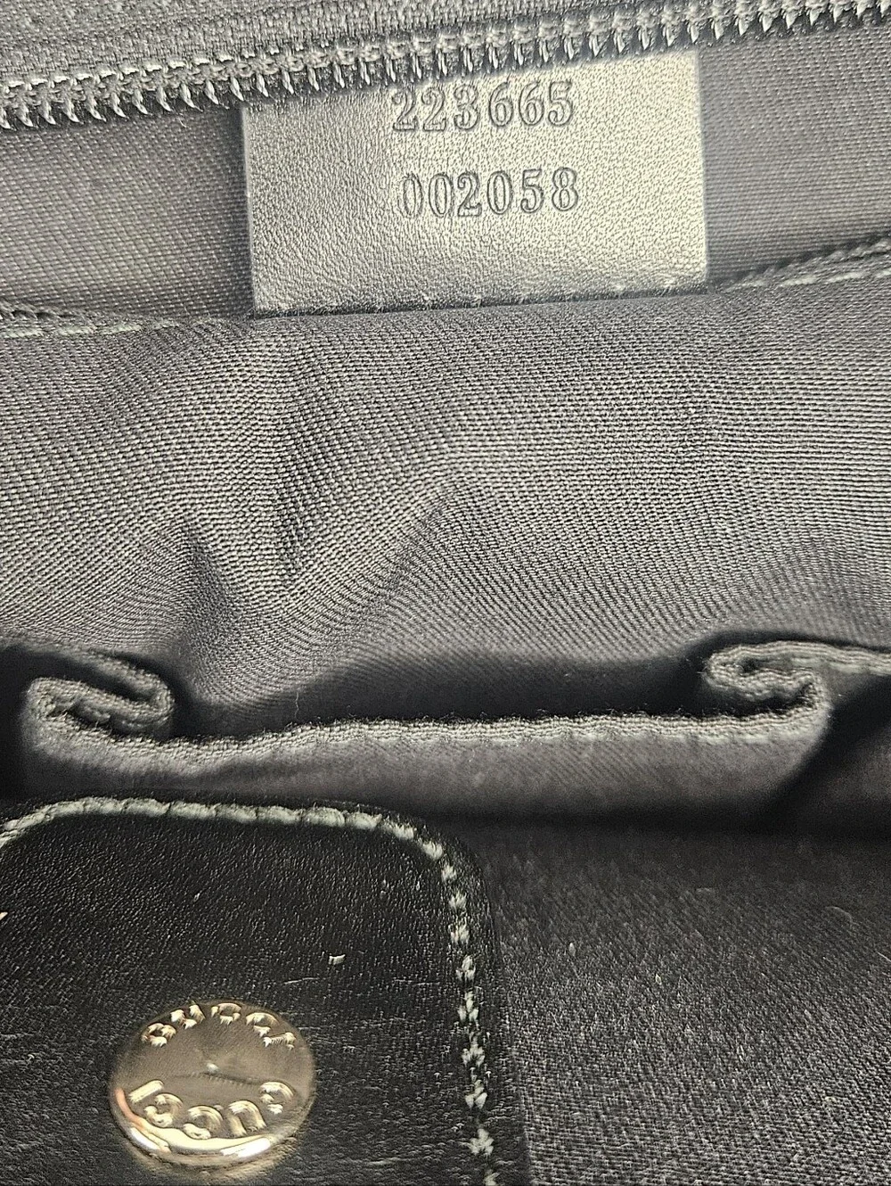 Authentic Gucci Black Diamante Messenger Crossbody Laptop Computer Bag